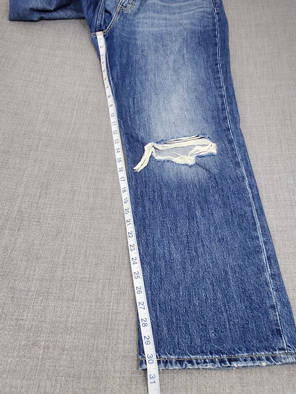 Levis Low Pro Straight 100% Cotton Distressed Style Medium Wash Denim Jeans 32 - Picture 7 of 12